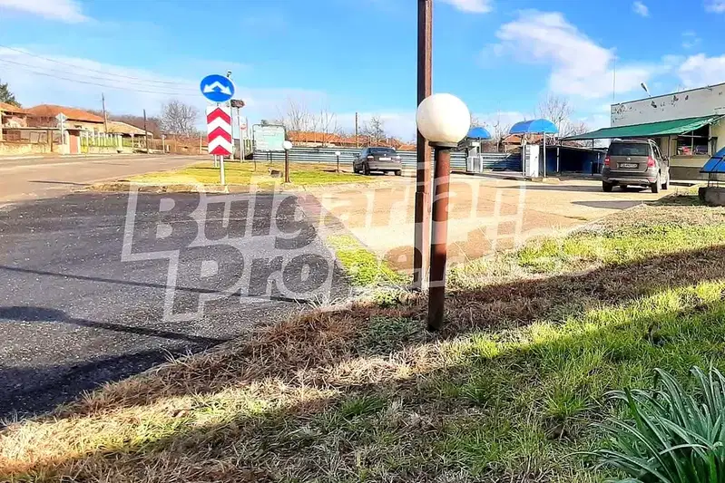 Промишлена сграда във Велико Търново, с. Долна Липница