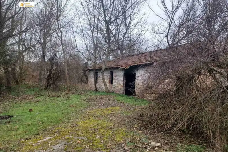 Промишлена сграда във Велико Търново, с. Ново село