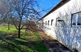 Промишлена сграда във Велико Търново, с. Поликраище