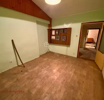 Снимка 4 — Промишлена сграда във Велико Търново, с. Присово