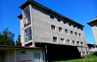 Промишлена сграда във Велико Търново, с. Самоводене