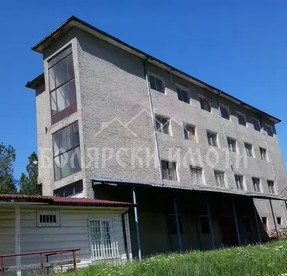 Photo 3 — Industrial Building in Oblast Veliko Tyrnovo, Samovodene