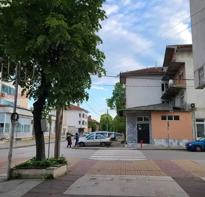 Снимка 3 — Промишлена сграда във Враца, Бяла Слатина