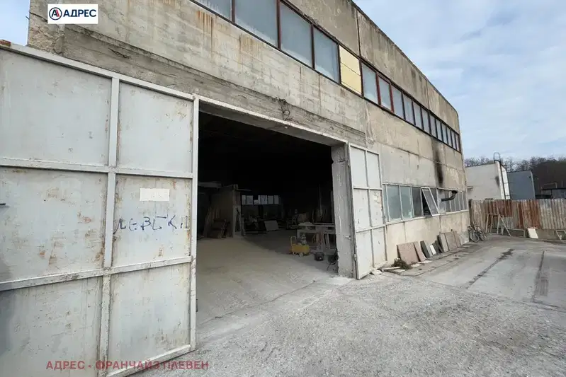 Industrial Building in Oblast Vraca, Mezdra