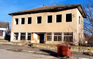Промишлена сграда във Враца, с. Бели извор
