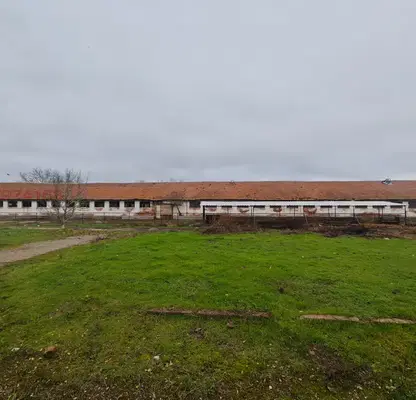 Снимка 4 — Промишлена сграда във Враца, с. Ракево