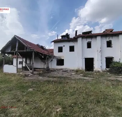 Снимка 2 — Промишлена сграда във Враца, с. Търнак