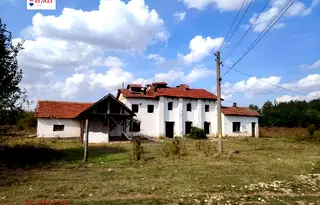 Промишлена сграда във Враца, с. Търнак