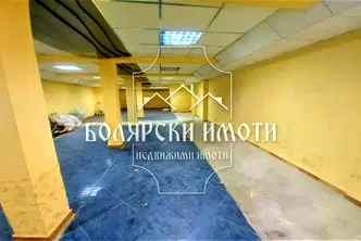 Склад във Велико Търново, Акация