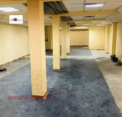 Photo 2 — Warehouse in Veliko Tyrnovo, Centyr