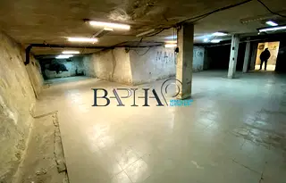 Склад във Варна, Левски 1