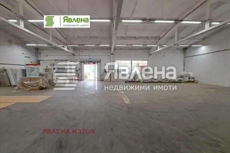 Склад в Русе, Промишлена зона - Изток