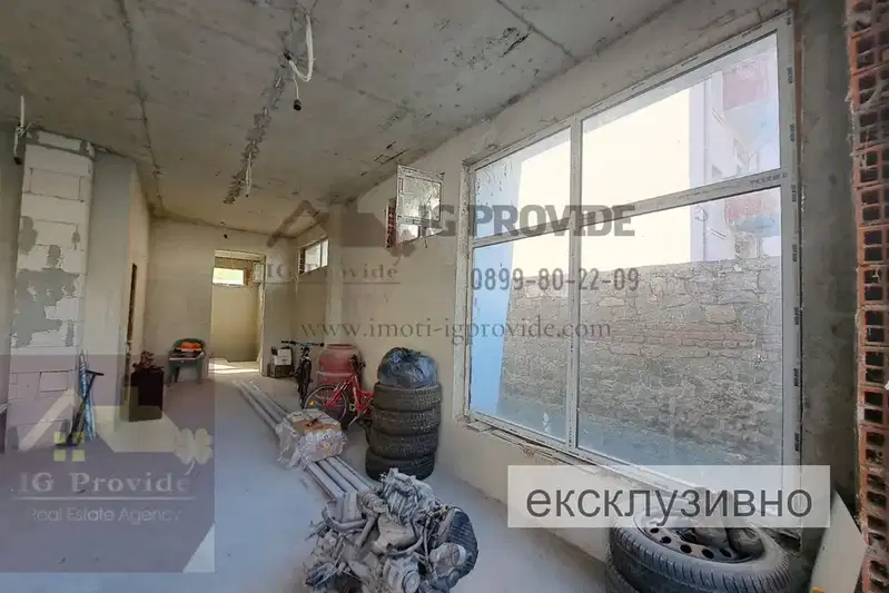 Склад в Бургас, Айтос