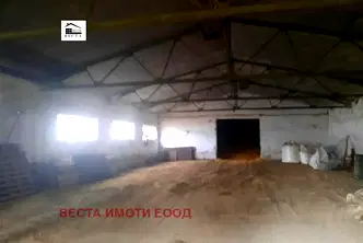 Склад в Добрич, с. Честименско