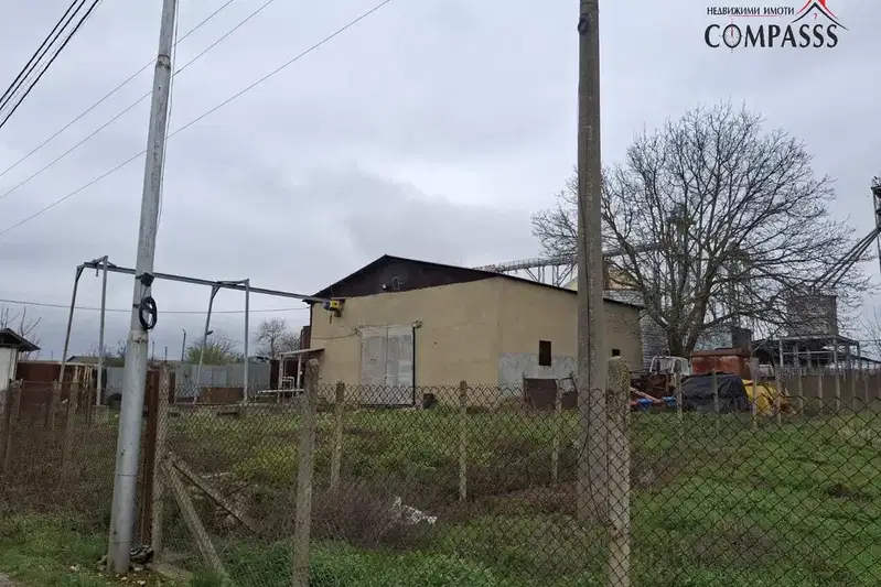 Warehouse in Oblast Dobrich, Plachidol