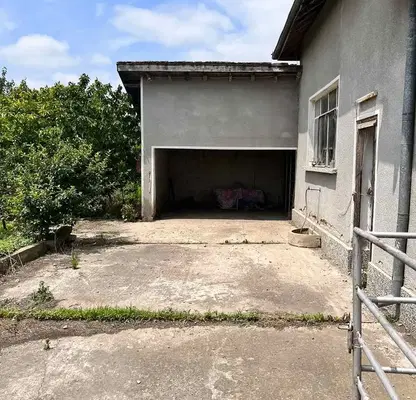 Photo 2 — Warehouse in Oblast Pleven, Brest