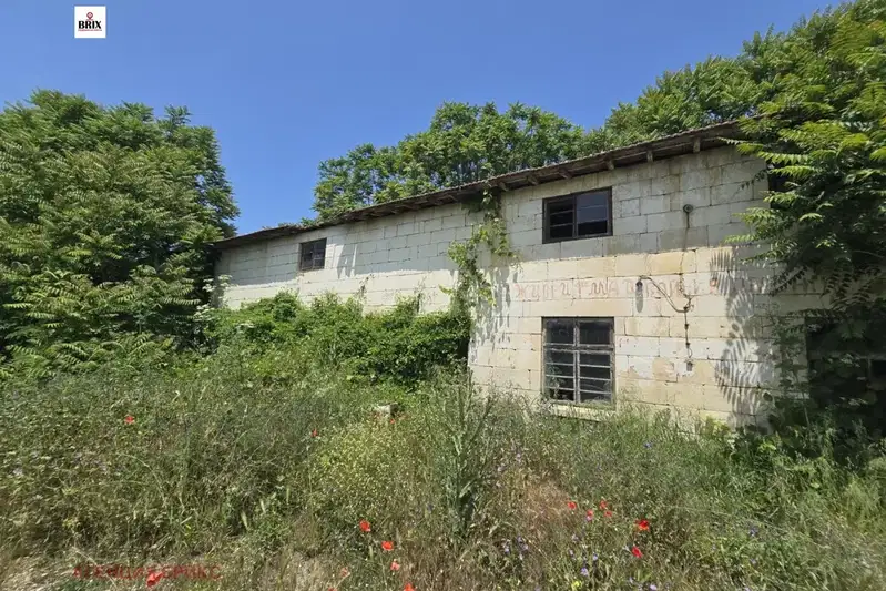 Склад в Русе, с. Божичен