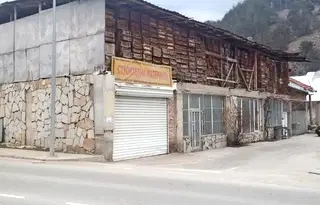 Склад в Смолян, Девин