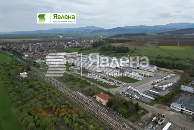 Warehouse in област София, Elin Pelin