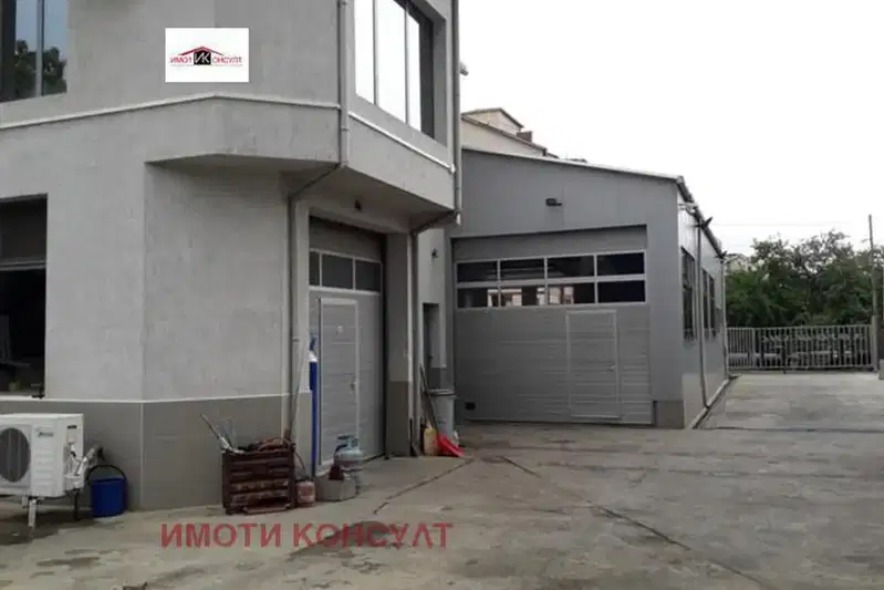 Warehouse in Oblast Veliko Tyrnovo, Gorna Oryahovica