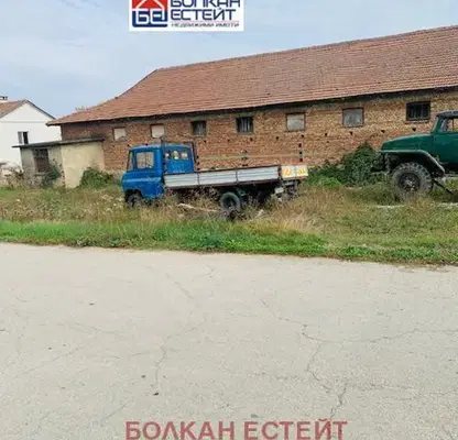 Photo 2 — Warehouse in Oblast Veliko Tyrnovo, Balvan