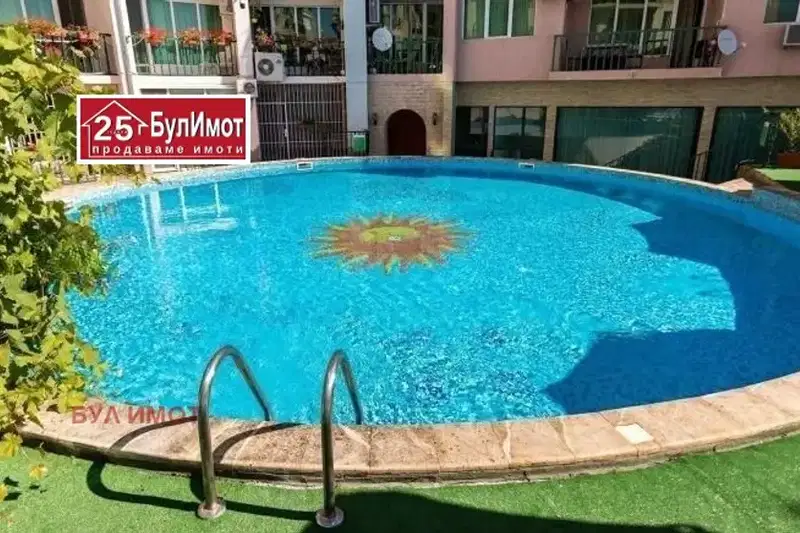 Тристаен апартамент в к.к. Чайка, Варна с близост до морето