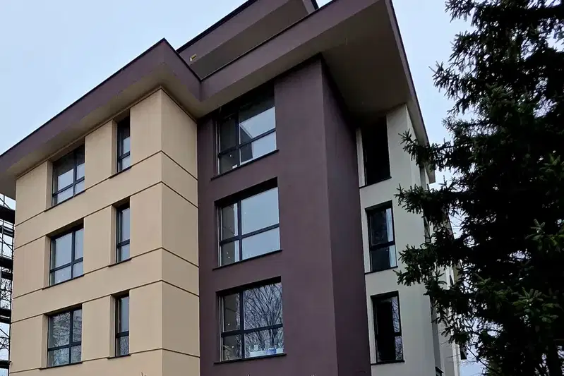 Тристаен апартамент в Банкя