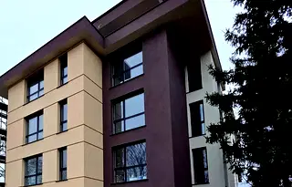 Тристаен апартамент в Банкя