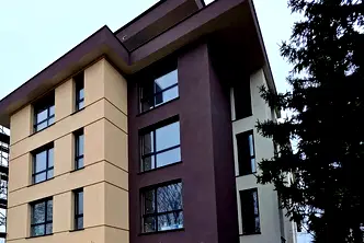 Тристаен апартамент в Банкя