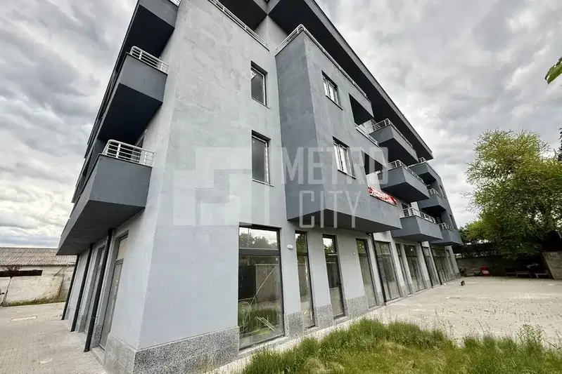 3-bedroom apartment in Lozen