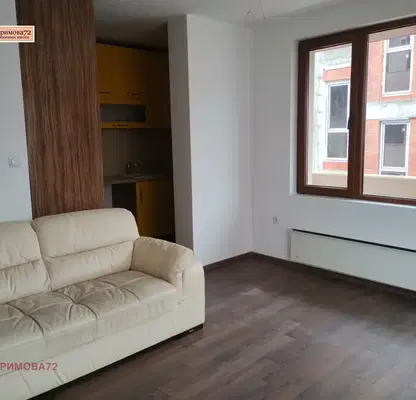 Photo 3 — 3-bedroom apartment in Lozen