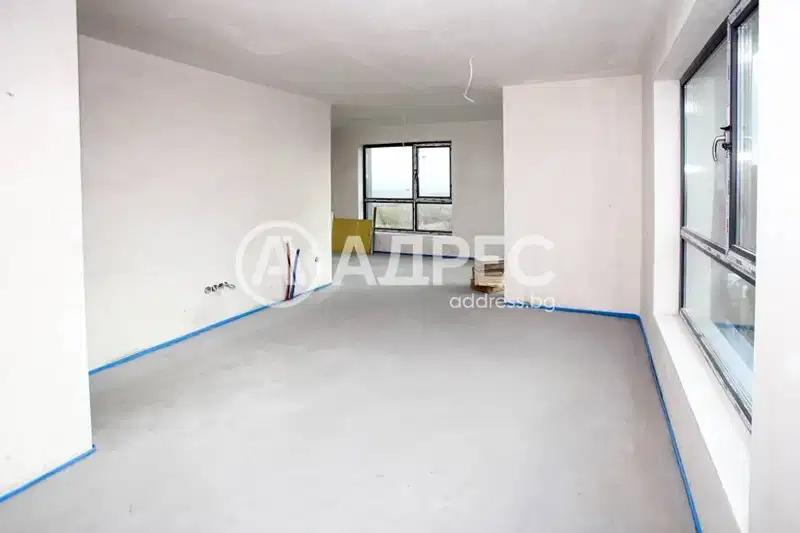 3-bedroom apartment in Ivanyane