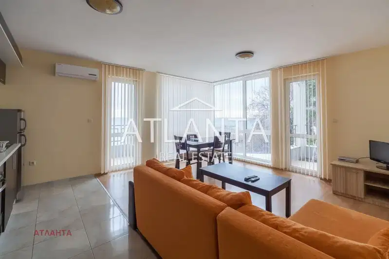 3-bedroom apartment in к.к. Чайка