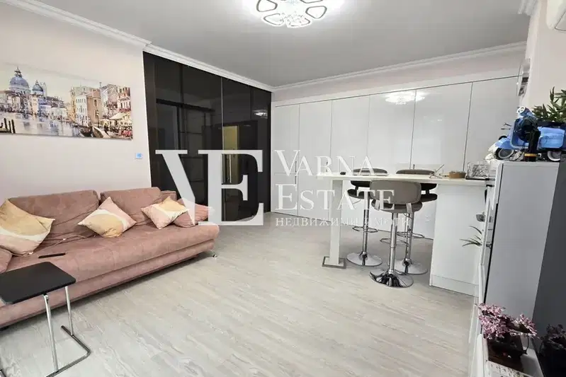 3-bedroom apartment in м-т Евксино