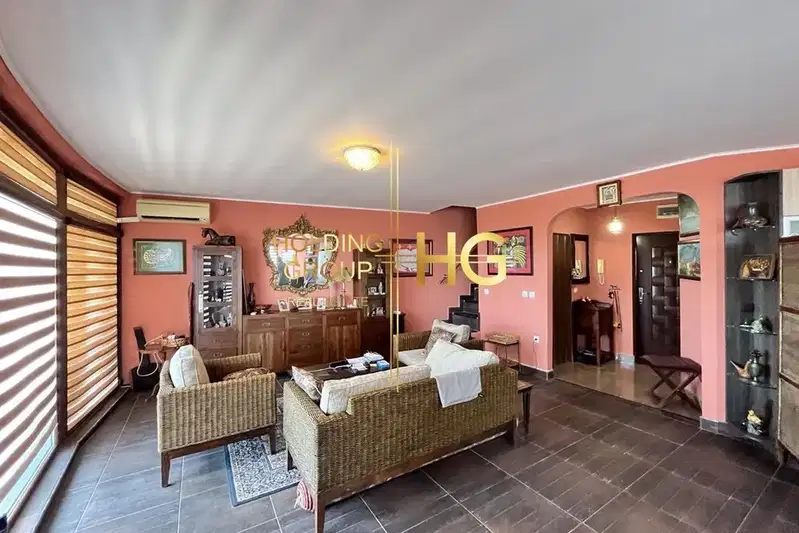 3-bedroom apartment in Sv.Sv. Konstantin I Elena