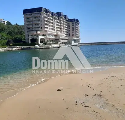 Photo 3 — 3-bedroom apartment in Slynchev Den