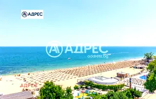 Тристаен апартамент в к.к. Златни пясъци