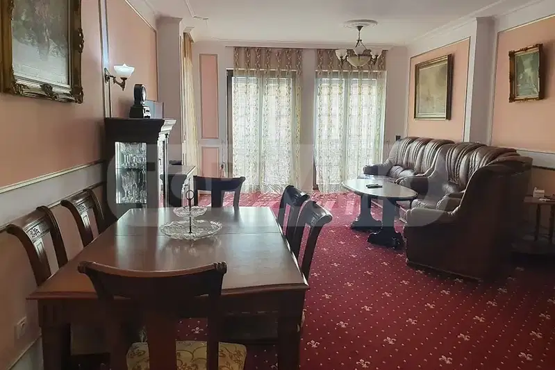 3-bedroom apartment in Slynchev Den