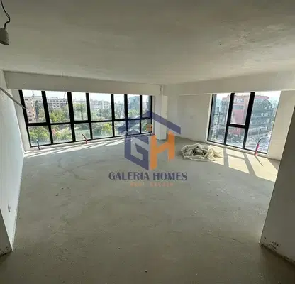 Photo 2 — 3-bedroom apartment in Студентски