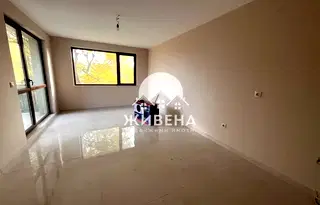 Тристаен апартамент в к.к. Св.Св. Константин и Елена