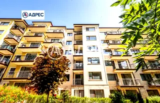 Тристаен апартамент в к.к. Св.Св. Константин и Елена