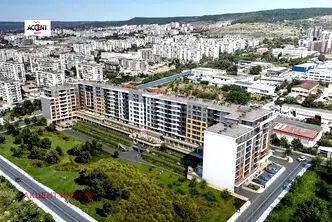 Тристаен апартамент в Кайсиева ина