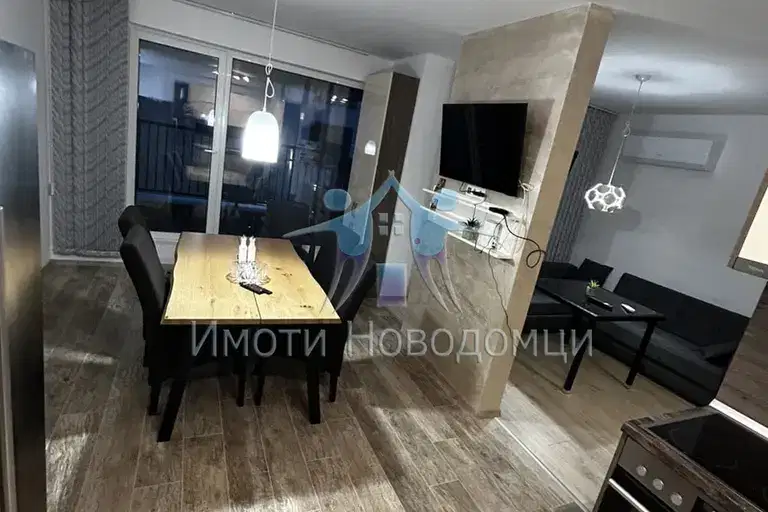 Тристаен апартамент в Шумен, 2-ри корпус