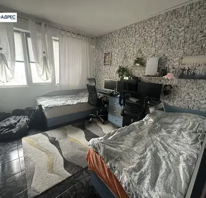 Снимка 4 — Тристаен апартамент в Шумен, 5-ти полк