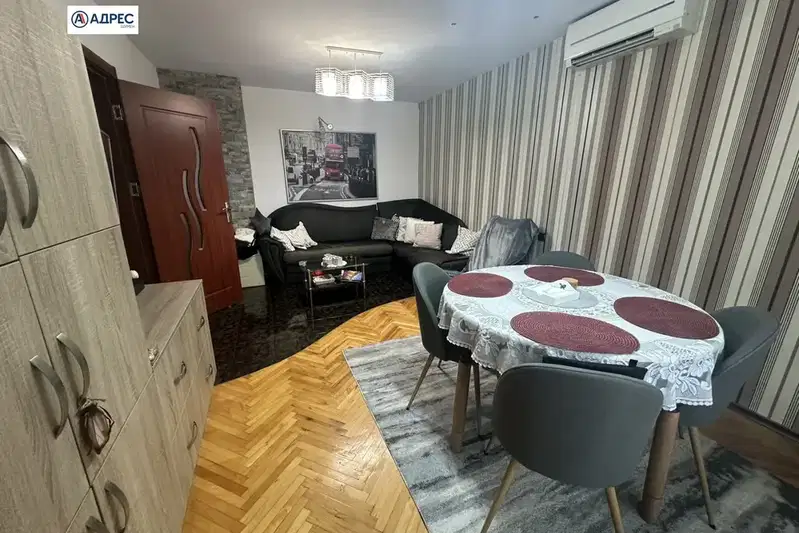Тристаен апартамент в Шумен, 5-ти полк