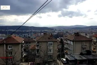 Тристаен апартамент във Велико Търново, Акация