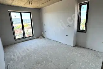 Тристаен апартамент във Велико Търново, Акация