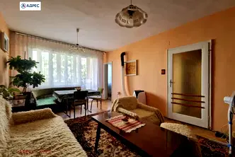 Тристаен апартамент в Русе, Алеи Възраждане