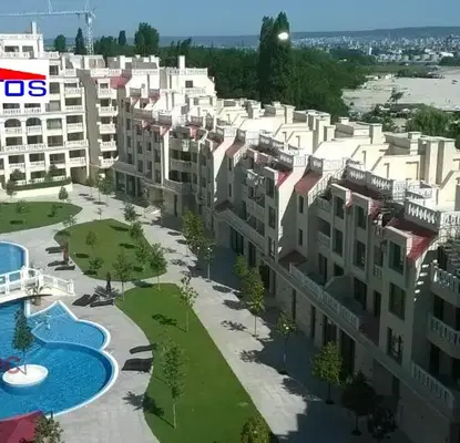 Снимка 4 — Тристаен апартамент във Варна, Аспарухово