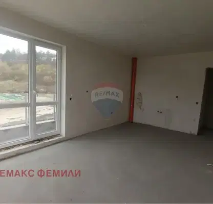Снимка 2 — Тристаен апартамент във Варна, Аспарухово